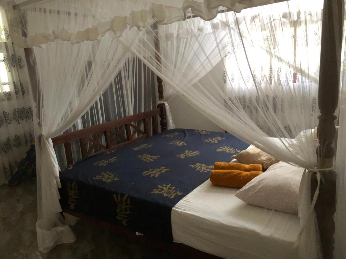 Coral Palm Villa And Apartment Унаватуна Екстериор снимка