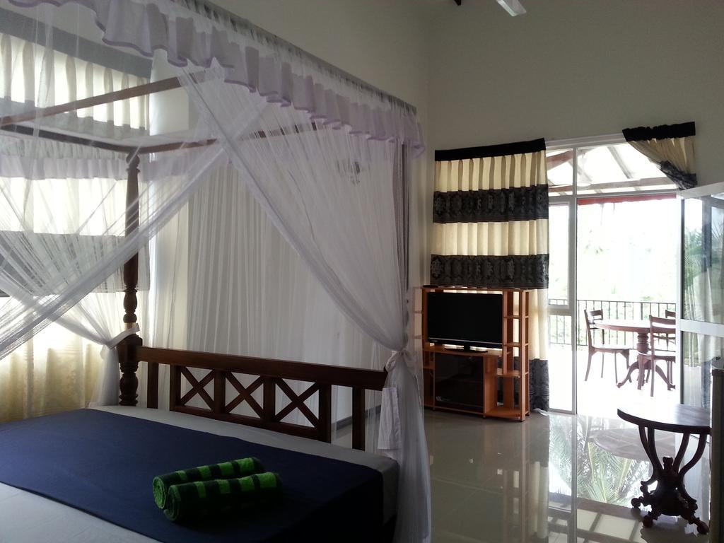 Coral Palm Villa And Apartment Унаватуна Стая снимка